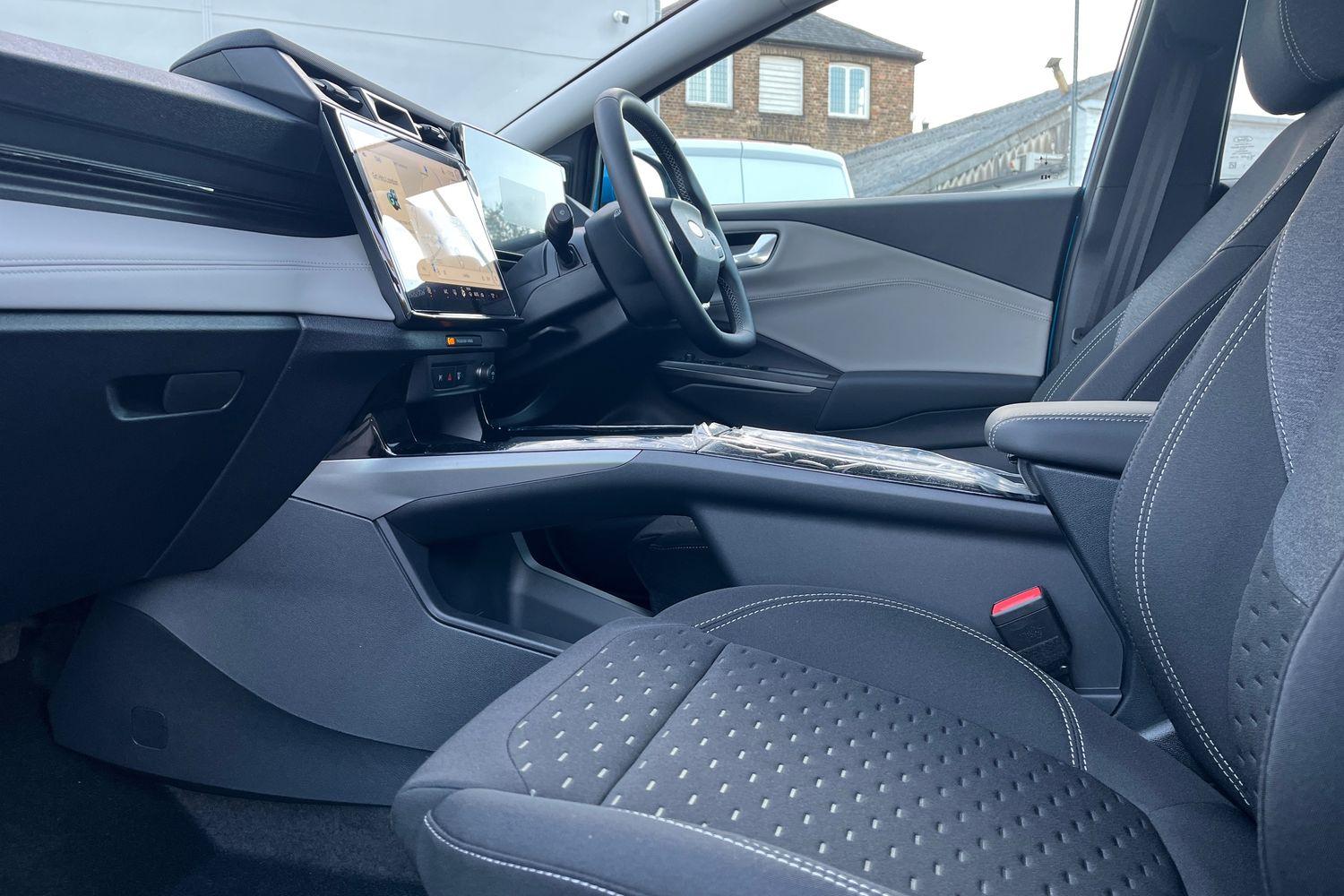 Ford PUMA Photo 17