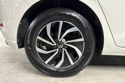 VOLKSWAGEN Polo Photo 5