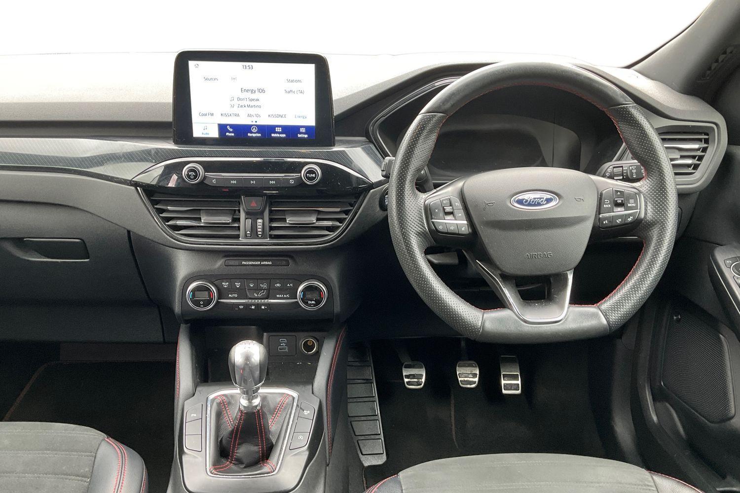 Ford KUGA Photo 10