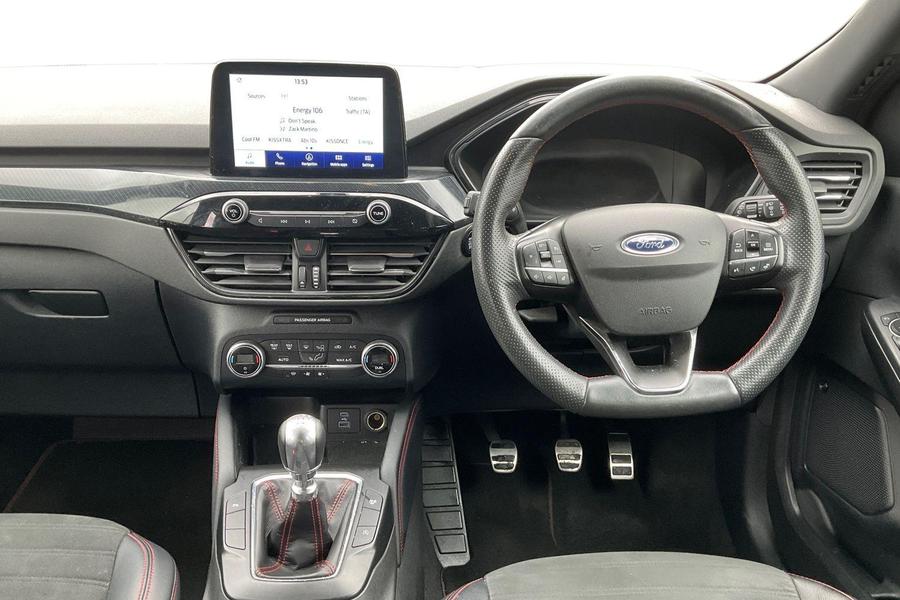 Ford KUGA Photo autoimg-64fd1166982e62778e215ccbef3fd554eeef39f6.jpg