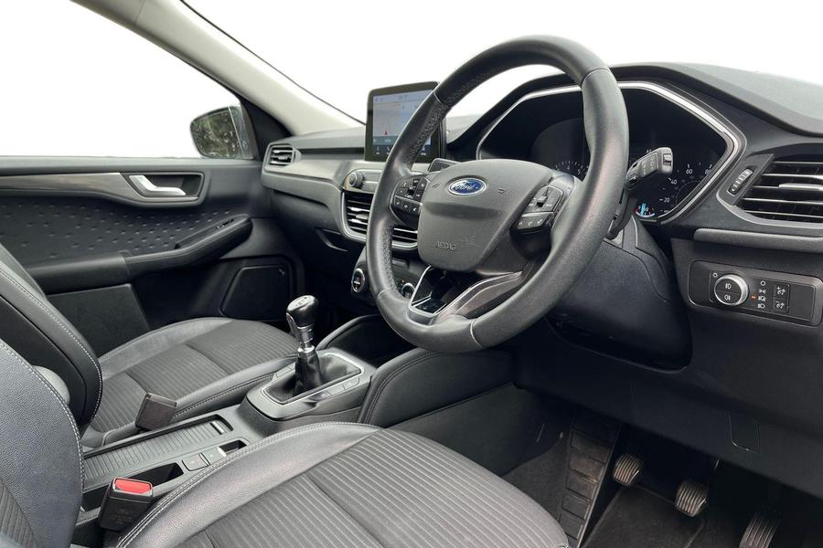 Ford KUGA Photo autoimg-650356be2a08e2ca18bdeda19b30b24819c161c6.jpg
