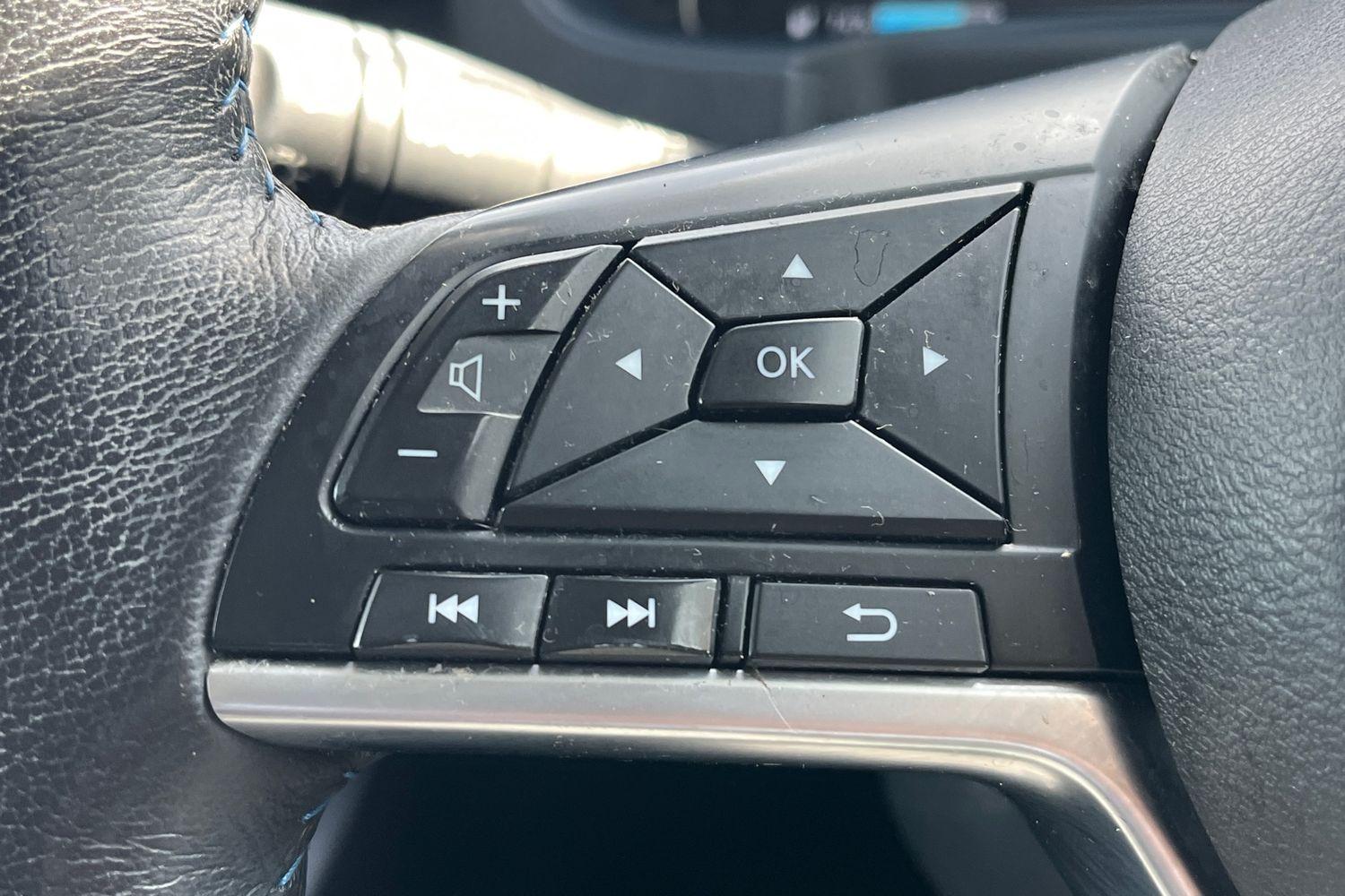 Nissan Leaf Photo 26