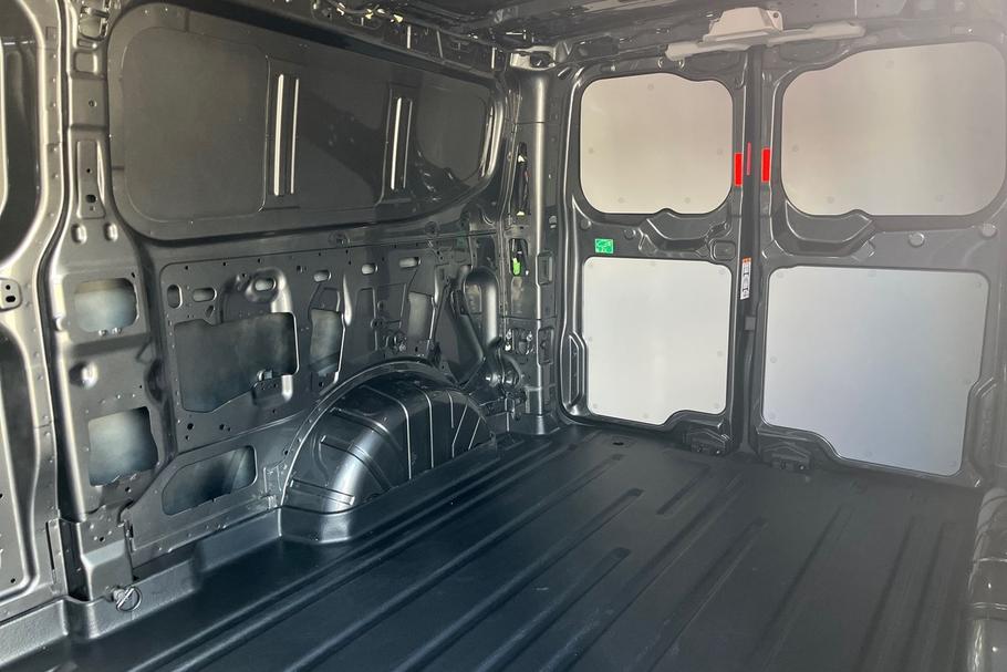 Used Ford Transit Custom LD26KPX 5
