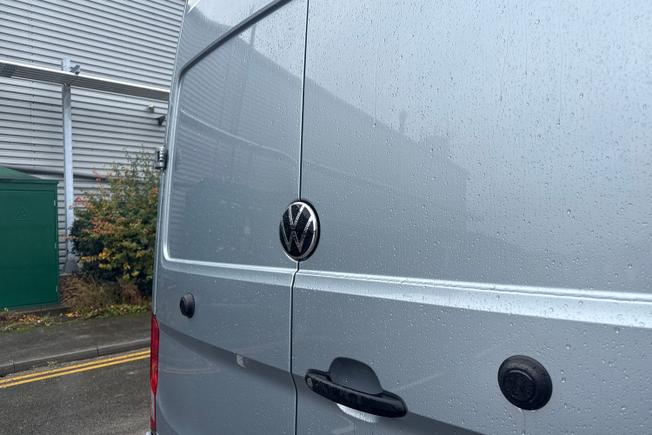 VOLKSWAGEN CRAFTER Photo 21