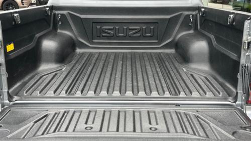 Isuzu D-MAX Photo autoimg-651206537499e0ebe515439e6aea6b3871ee37e2.jpg