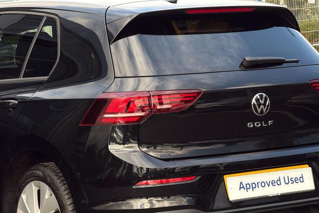 VOLKSWAGEN Golf Photo 48