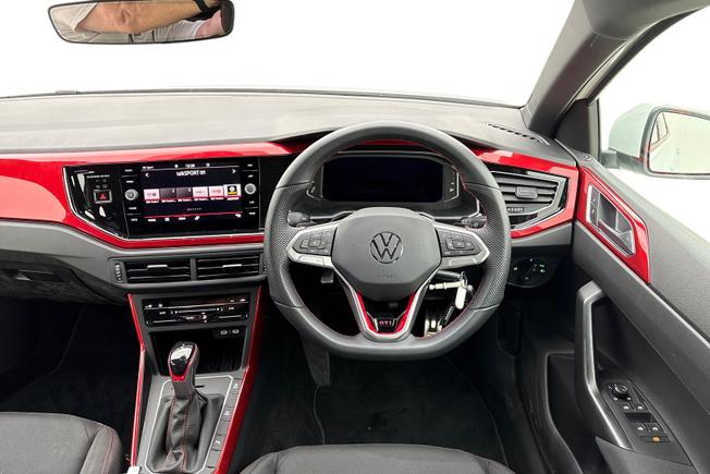 VOLKSWAGEN Polo Photo 11