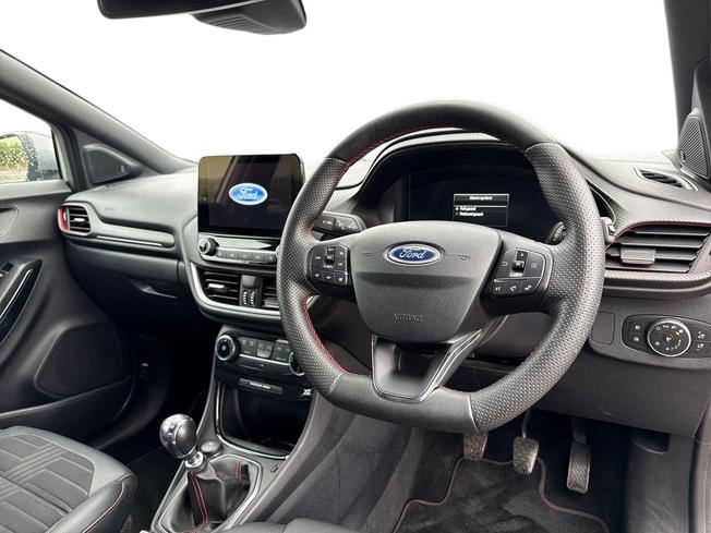 FORD Puma Photo 6