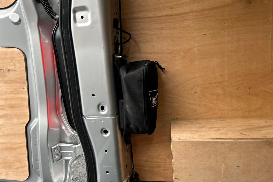 Used FORD TRANSIT CUSTOM WV75ZDZ 29