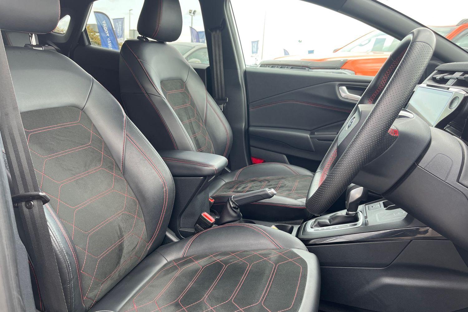 Ford PUMA Photo 16