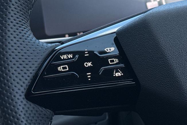 AUDI Q3 Photo 16