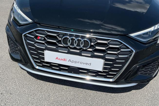 Audi S3 Photo 23