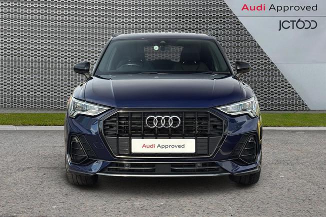 Audi Q3 Photo 8