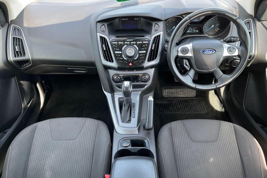 Ford FOCUS Photo autoimg-651d886009c3ec211de6a8419bcfe624c0583306.jpg