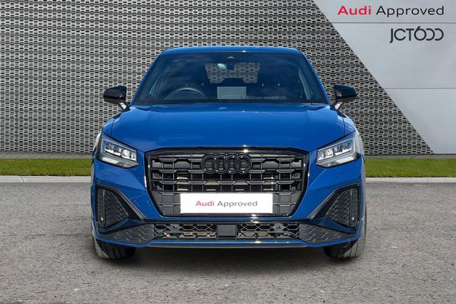 AUDI Q2 Photo 8