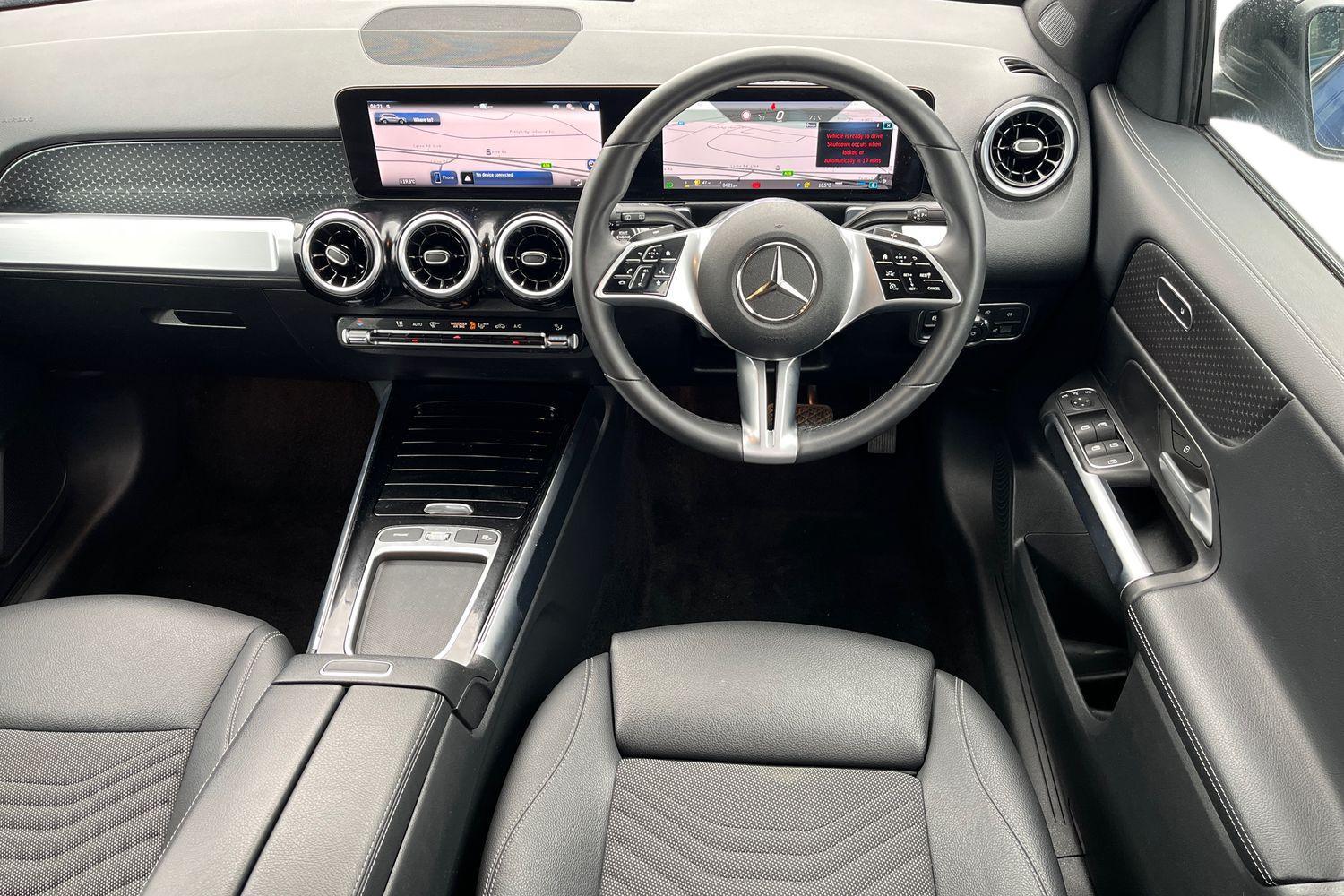 Mercedes-Benz GLB Photo 10