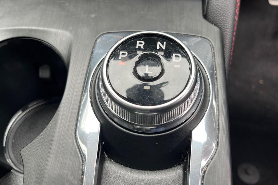 Ford Kuga Photo autoimg-6521c1ab7d745b6e5378279f939674fcfcd5b46c.jpg