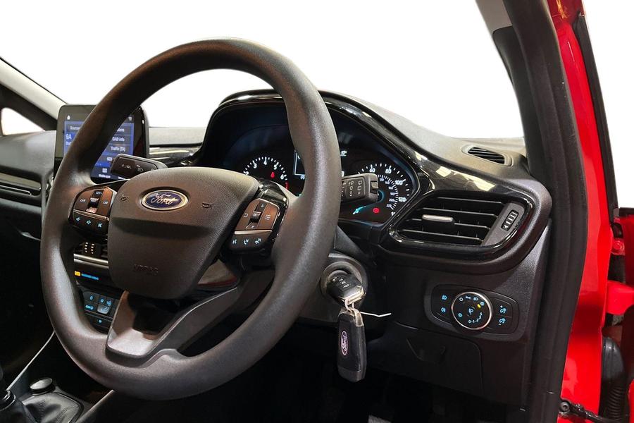 Ford FIESTA Photo autoimg-65232bac071d65190fcd9e67e2ef18512ca47bca.jpg