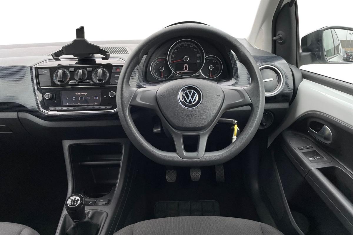 Volkswagen UP Left airbags (steering wheel) stock