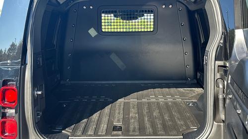 Land Rover Defender Photo autoimg-652b14643892ae26dcf731fae708bf35f63139a5.jpg