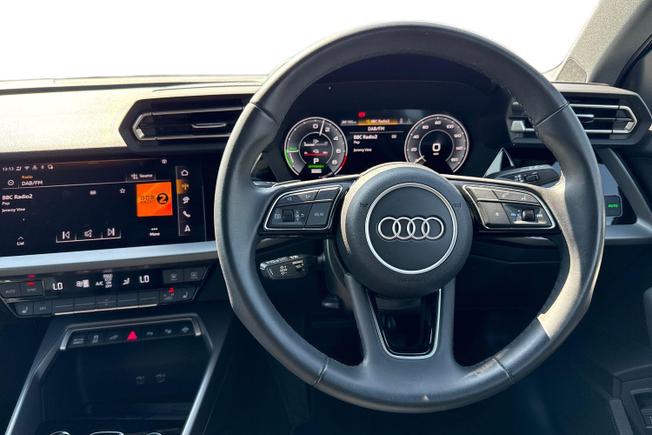 AUDI A3 Photo 11