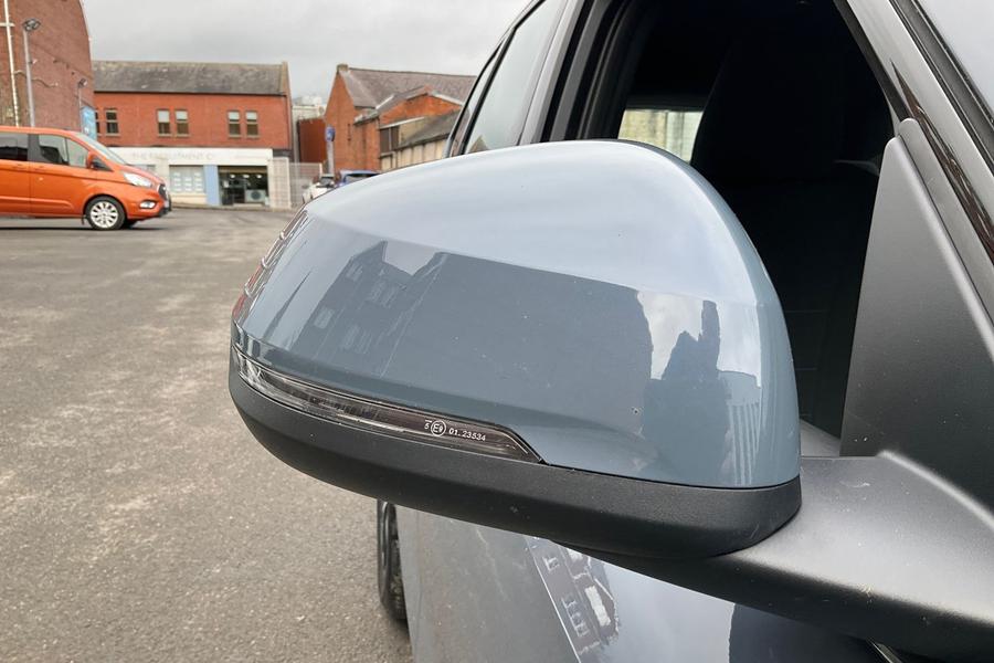 BMW X1 Photo autoimg-652f7cdecdc2686f13873b7c0e0438d69ce0ed9d.jpg