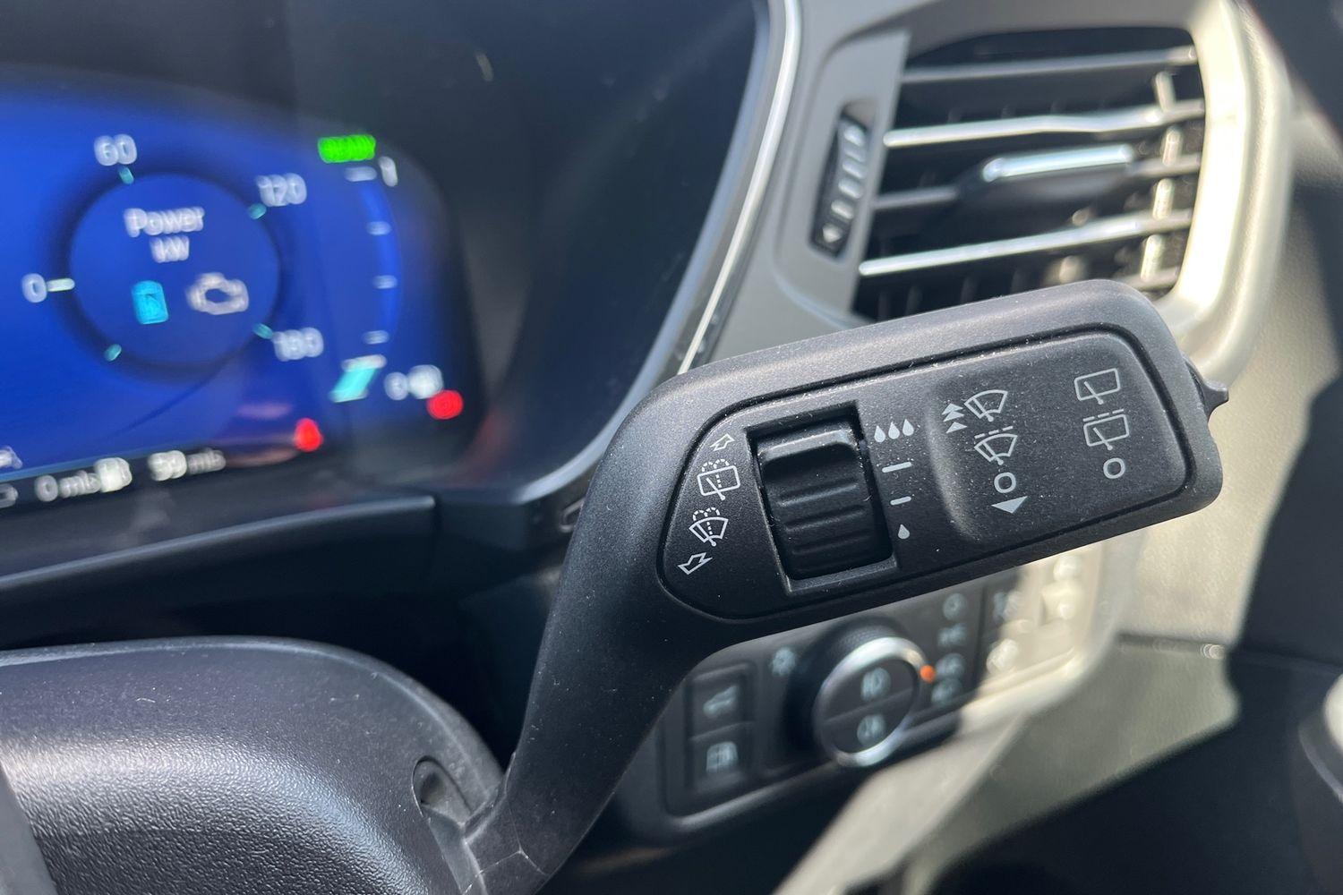 Ford KUGA Photo 14
