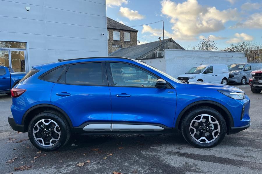 Ford KUGA Photo autoimg-652fb56fc5a76e33c16820aa819c85781d72430a.jpg