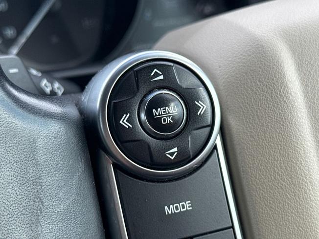 Land Rover Discovery Photo 16