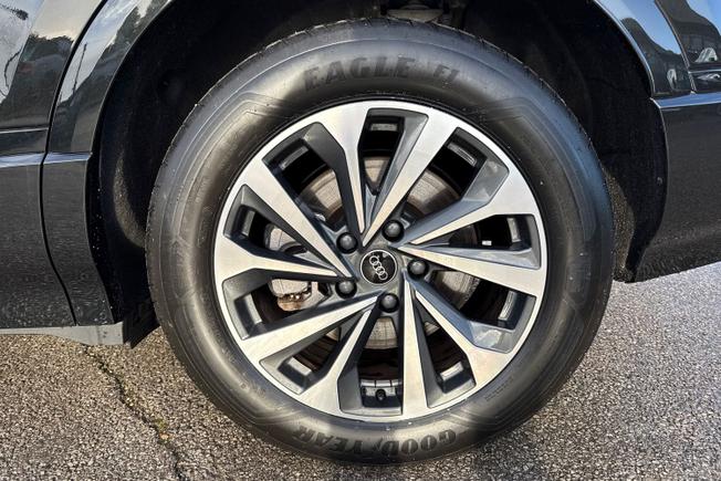 AUDI Q6 e-tron Photo 34
