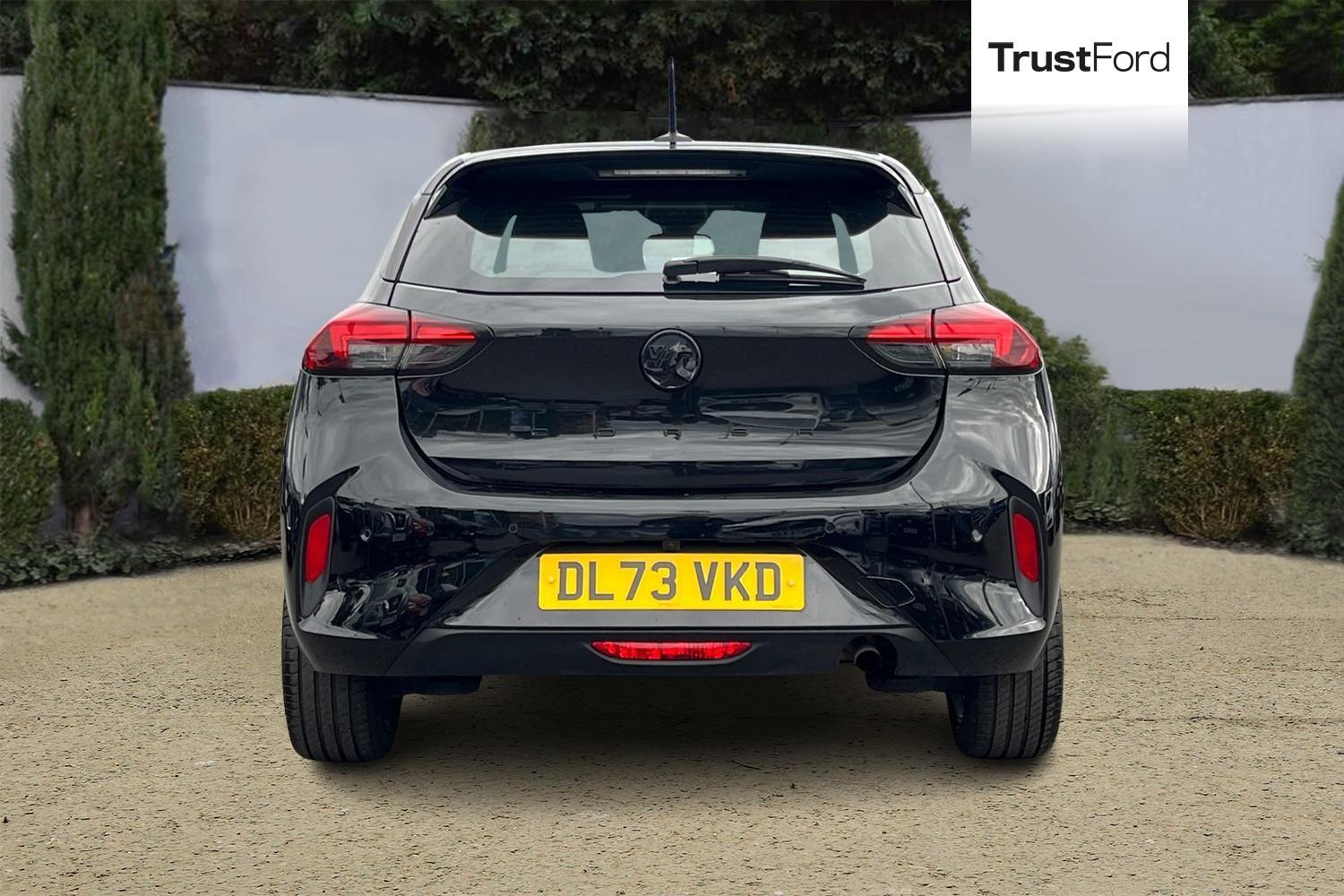 Vauxhall CORSA Photo 6