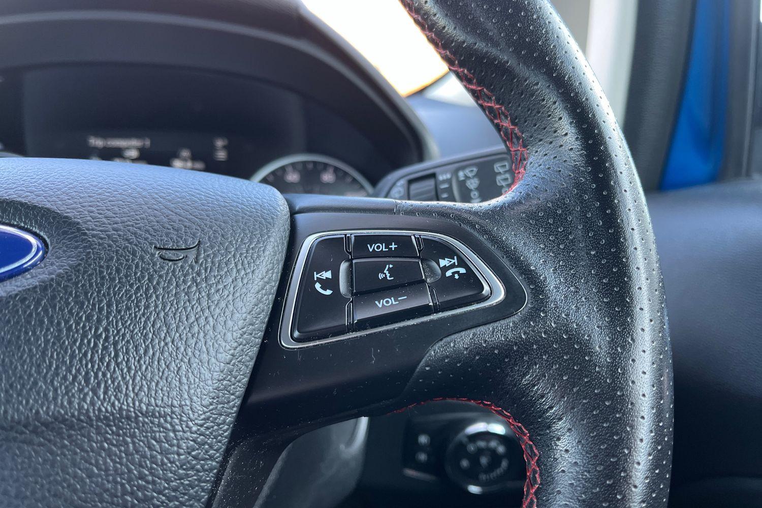 Ford ECOSPORT Photo 24