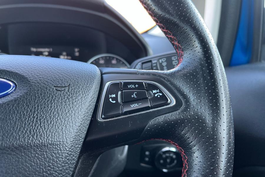 Ford ECOSPORT Photo autoimg-653c122f554cc83196ab8a94b18b1e16edc2fdad.jpg