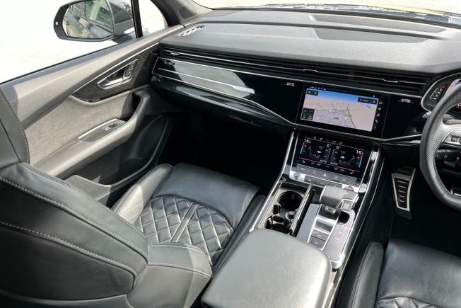 Audi SQ7 Photo 58