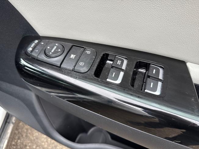 KIA Sportage Photo 24