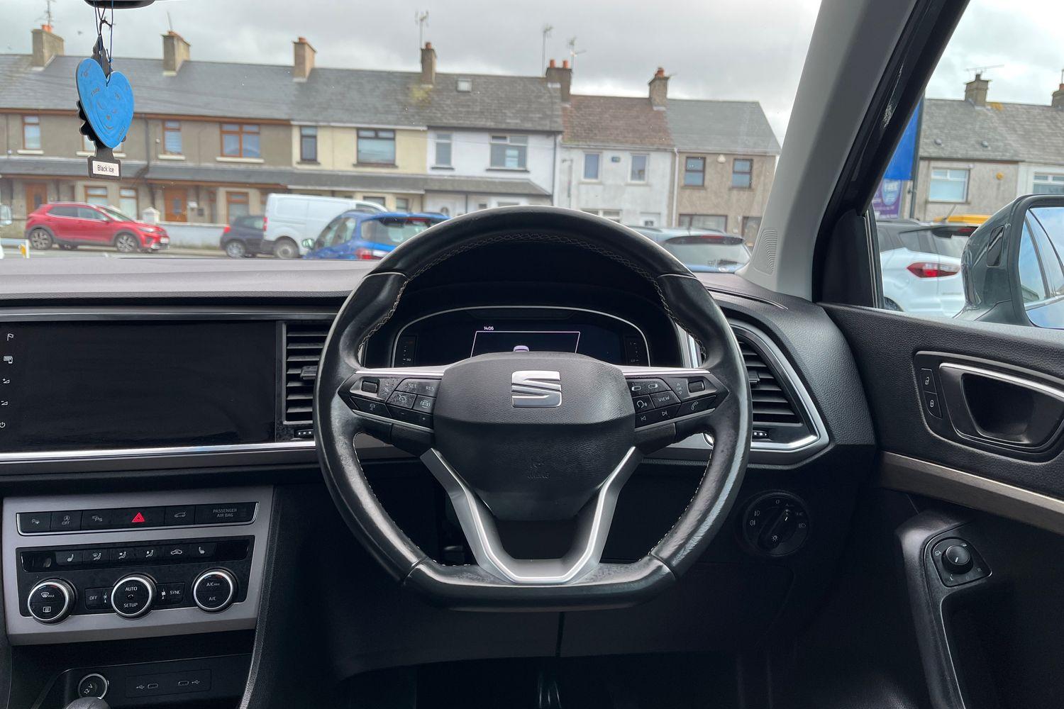 SEAT ATECA Photo 11
