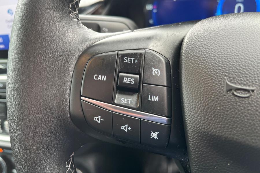 Ford FIESTA Photo autoimg-6542137881e47fd2149a7f34ffff3cf063c189ee.jpg