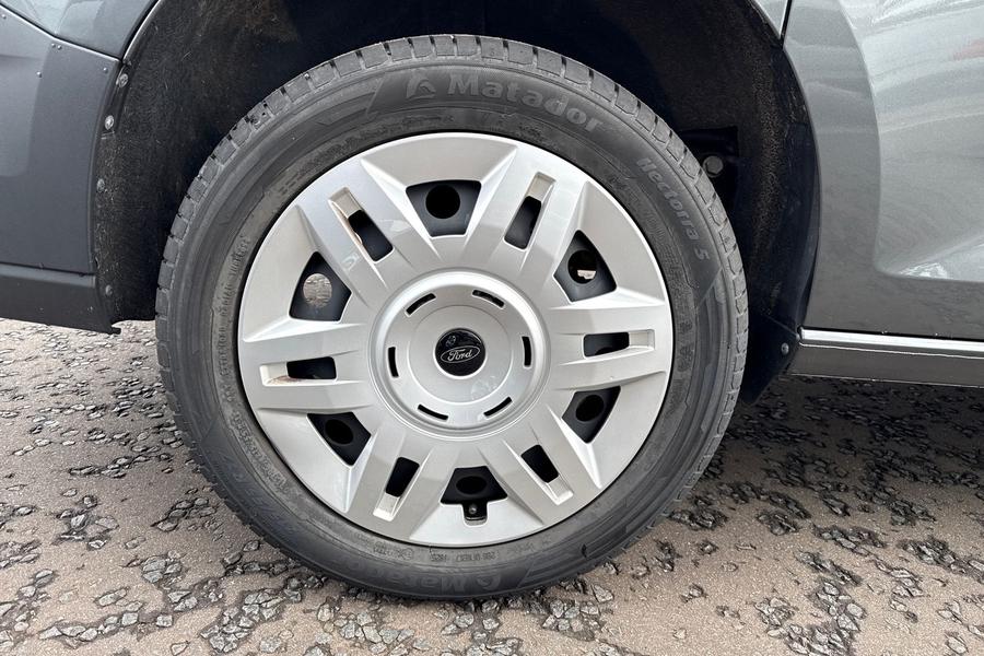 Ford TRANSIT CONNECT Photo autoimg-654259a393e3ce2aa41c7369a578ee792c1651ea.jpg