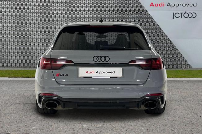 AUDI Rs4 Avant Photo 7