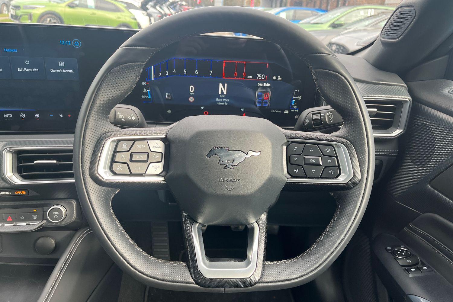 Ford MUSTANG Photo 11