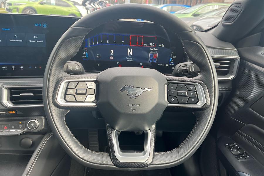 Ford MUSTANG Photo autoimg-6546e3447793c6ca74431e9db0d4bdddda505203.jpg