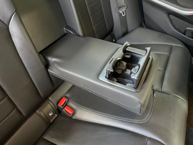 BMW 3 Series Photo 33