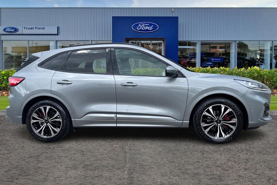 Ford Kuga Photo autoimg-6547ac4633f1dafb1b8f9656cbc50b0ca44ecb61.jpg
