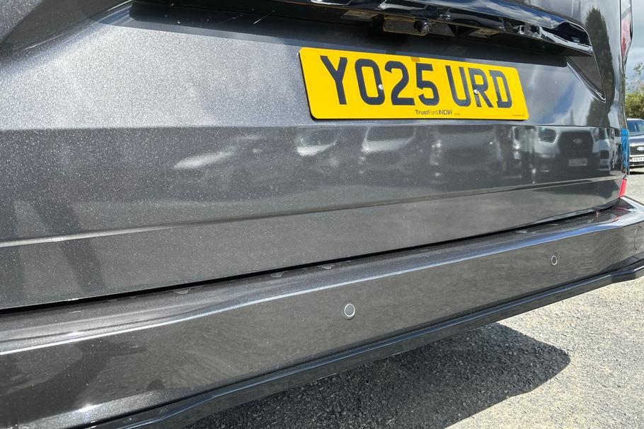 Used Ford TRANSIT CUSTOM YO25URD 35