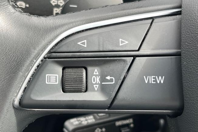 AUDI A4 Allroad Photo 16