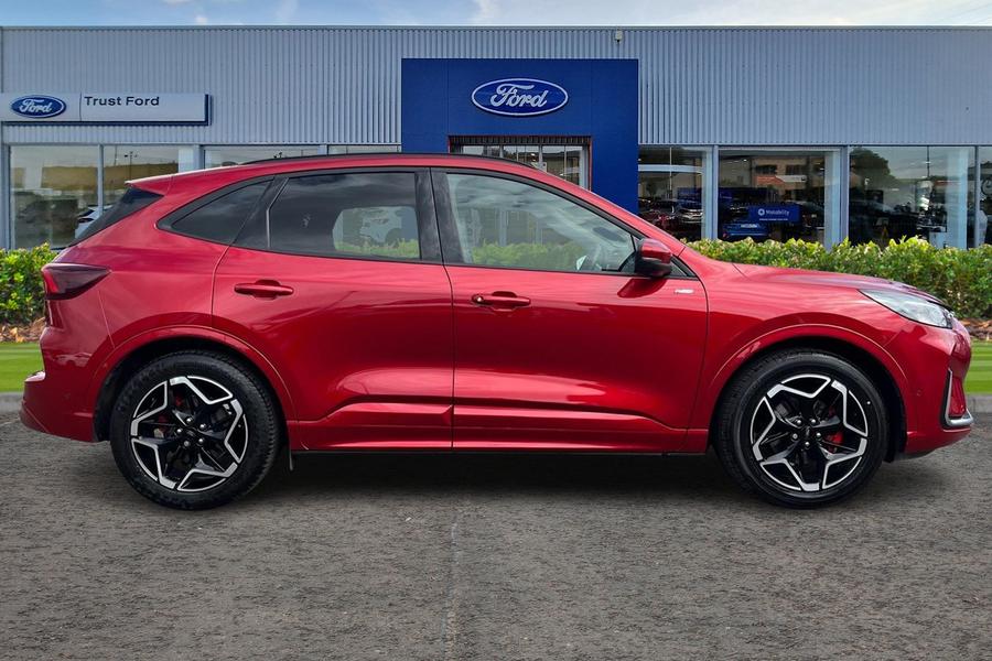 Ford KUGA Photo autoimg-6549f162a82969e5a1b970283efaf1e6d981d66a.jpg