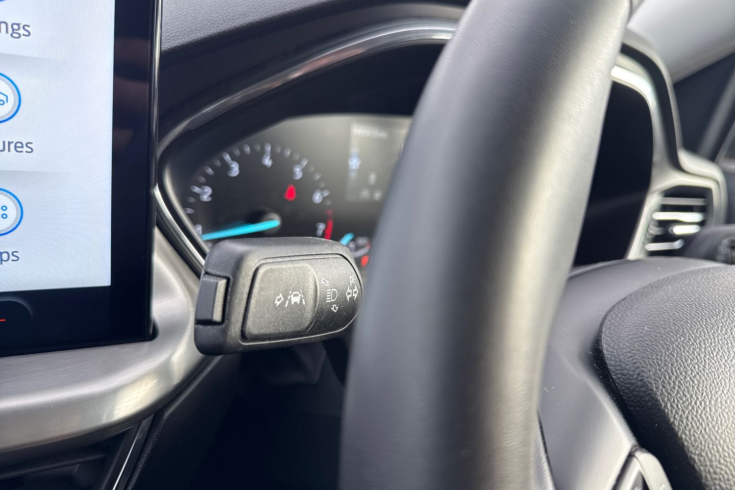 Ford FOCUS Photo 13