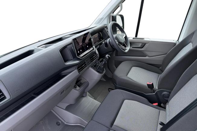 VOLKSWAGEN Crafter Photo 2