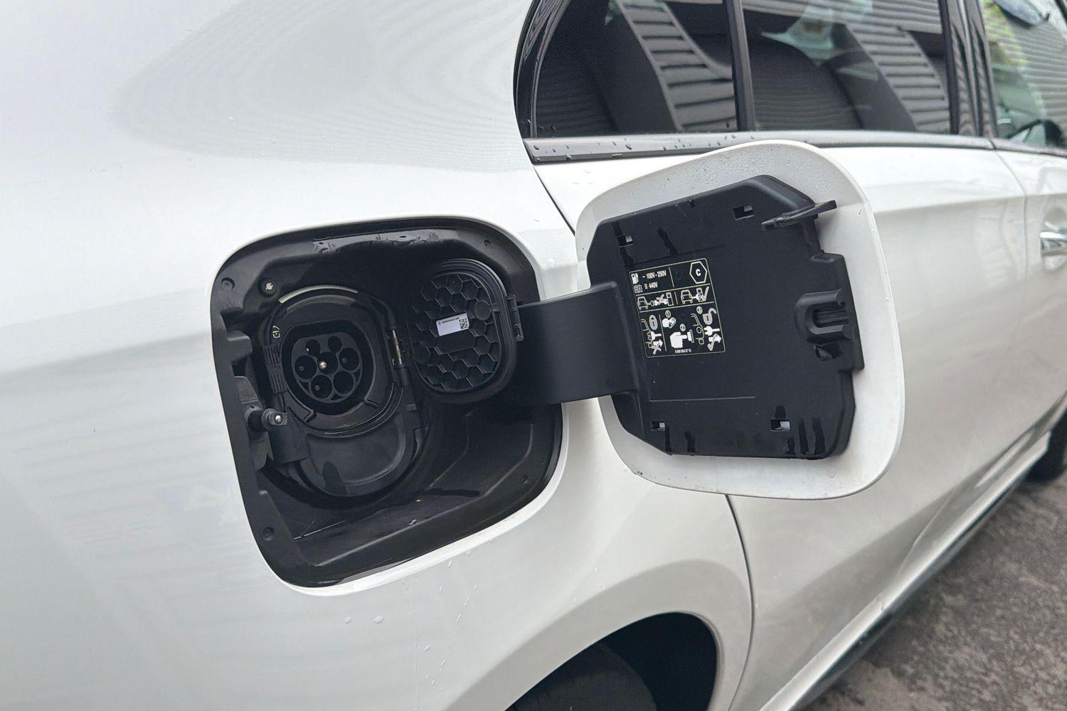 Mercedes-Benz A CLASS Photo 25