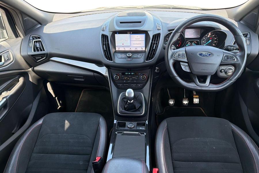 Ford KUGA Photo autoimg-65562628914223596e568891689ba0af3b1a5584.jpg